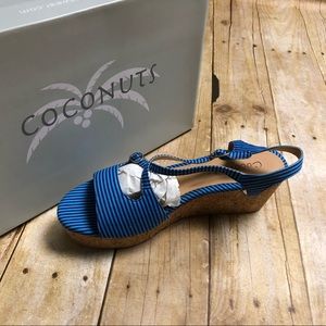 👡 NEW Coconuts blue sandals 8 M castaway New